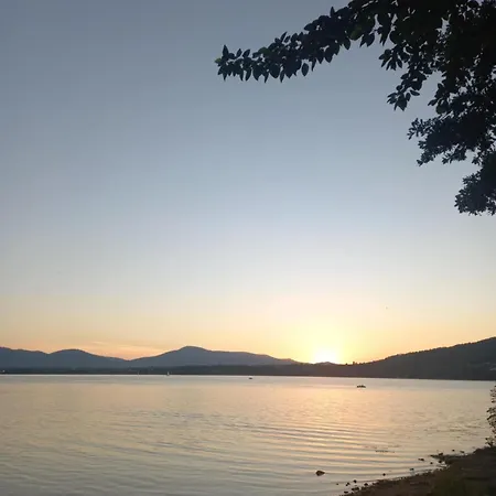 Dom Nad Jeziorem Oblasek