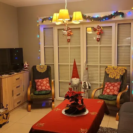 Dom Nad Jeziorem Oblasek Апартаменты Живец