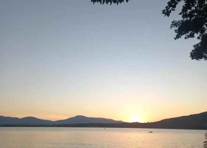 Dom Nad Jeziorem Oblasek