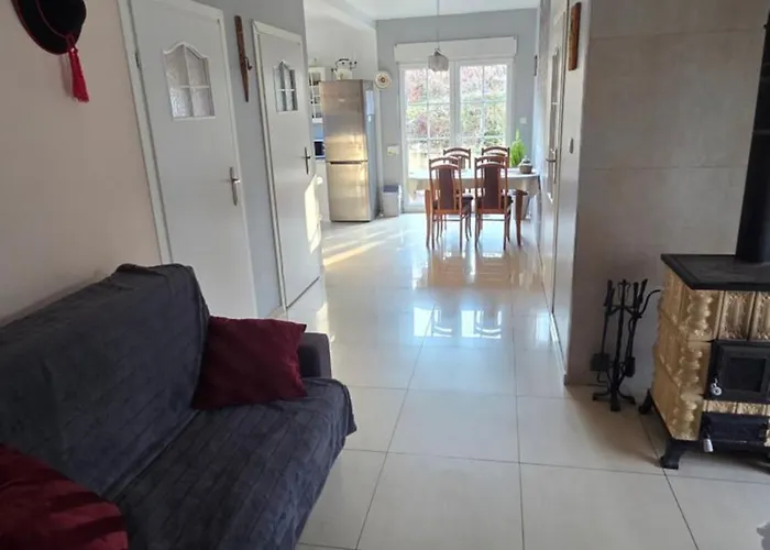 Dom Nad Jeziorem Oblasek Живец